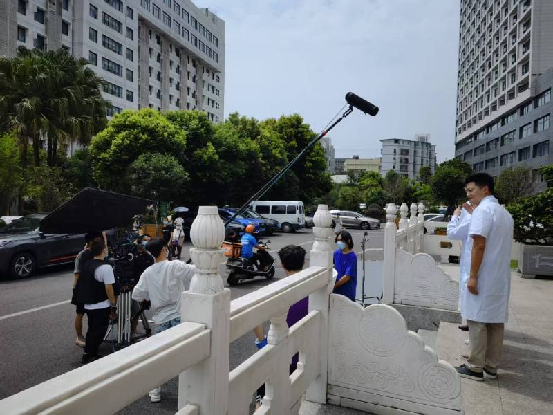 吐鲁番广告片拍摄公司低成本实现高规格制作的诀窍